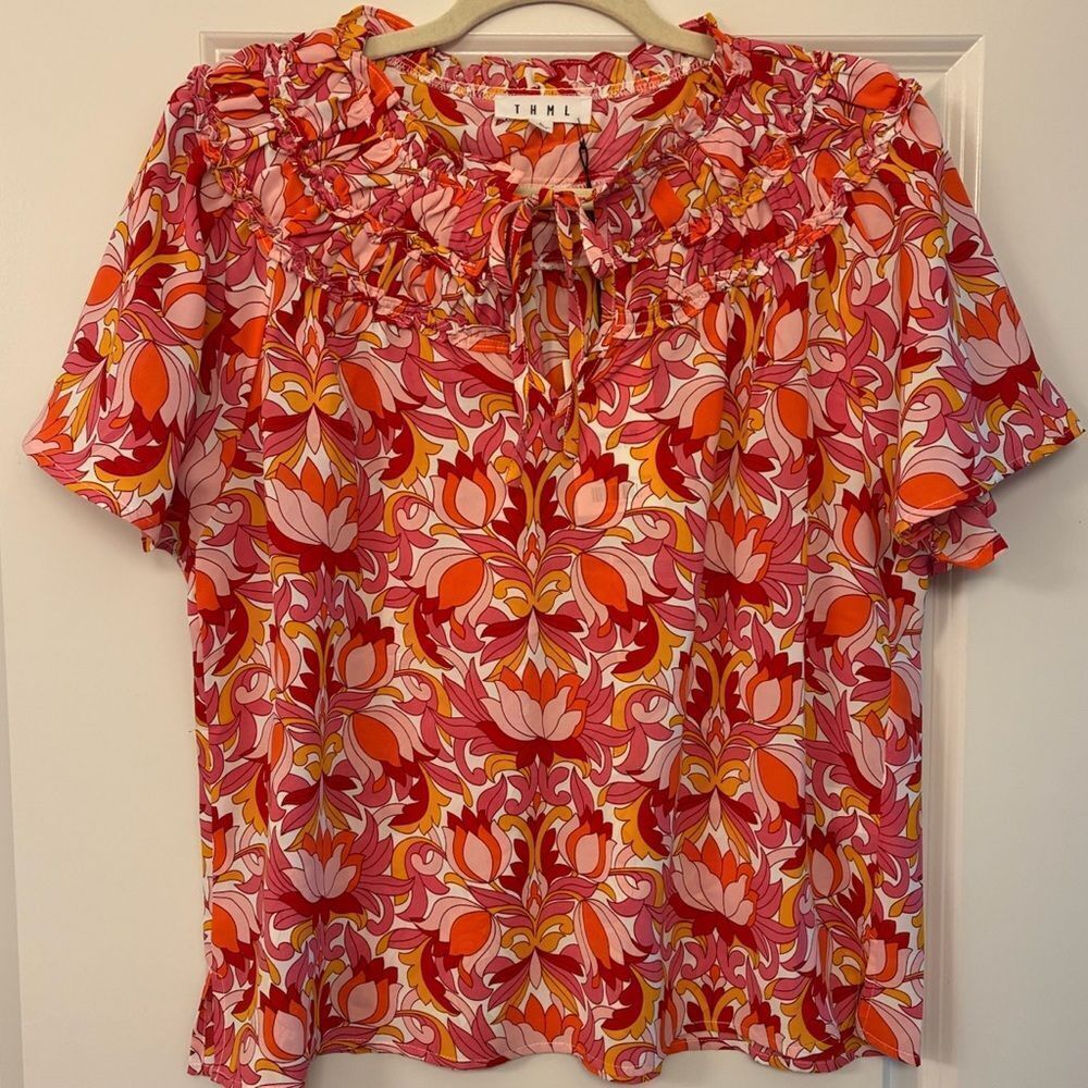 NWT THML ANTHROPOLOGIE Dalton Top Short Pink Orange Red Women’s Size Large